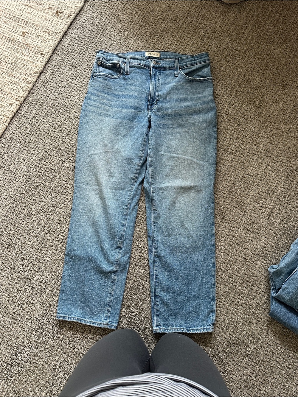 Madewell “The Perfect Vintage Straight Jean” Size 30